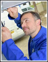 Cerritos Garage Door Service  Cerritos, CA 562-294-6457 - gr-emg-01